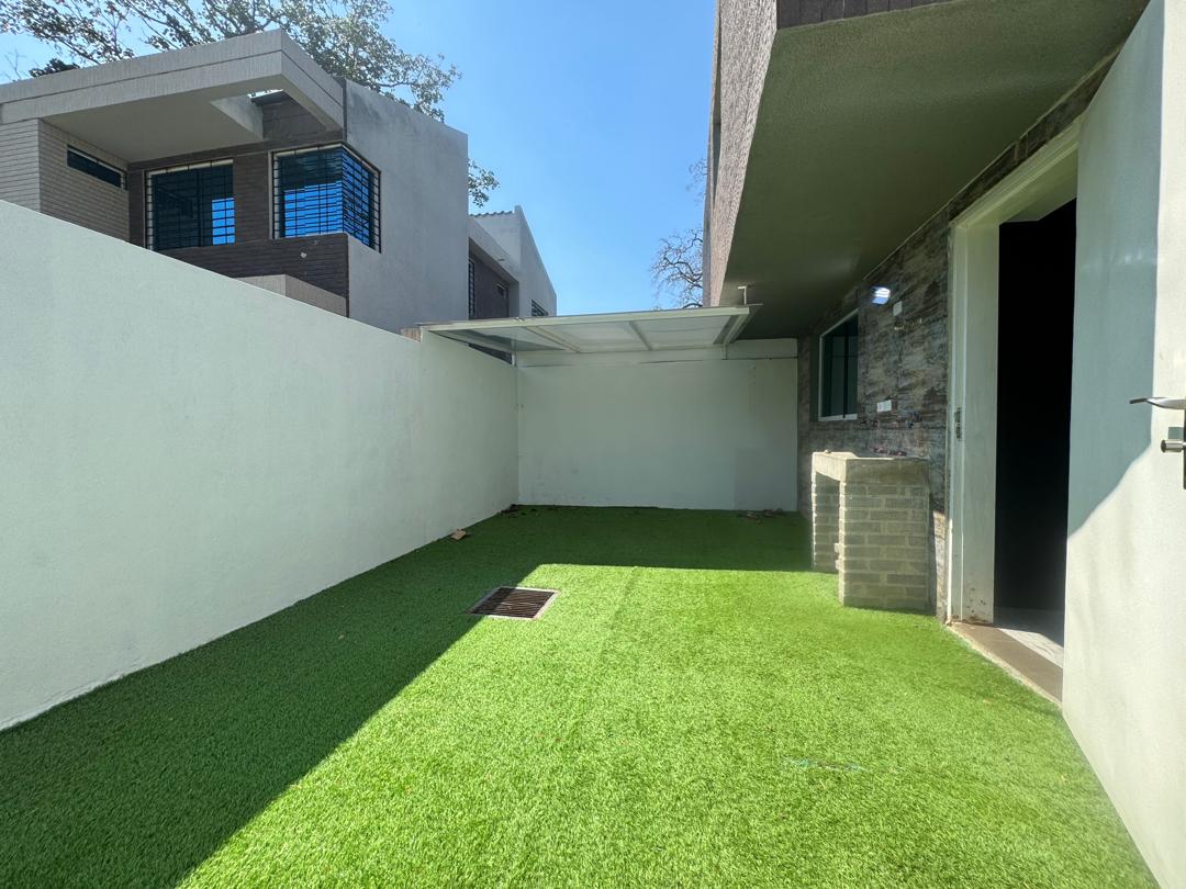 Luxury townhouse in San Diego - Townhouse de Lujo en San Diego